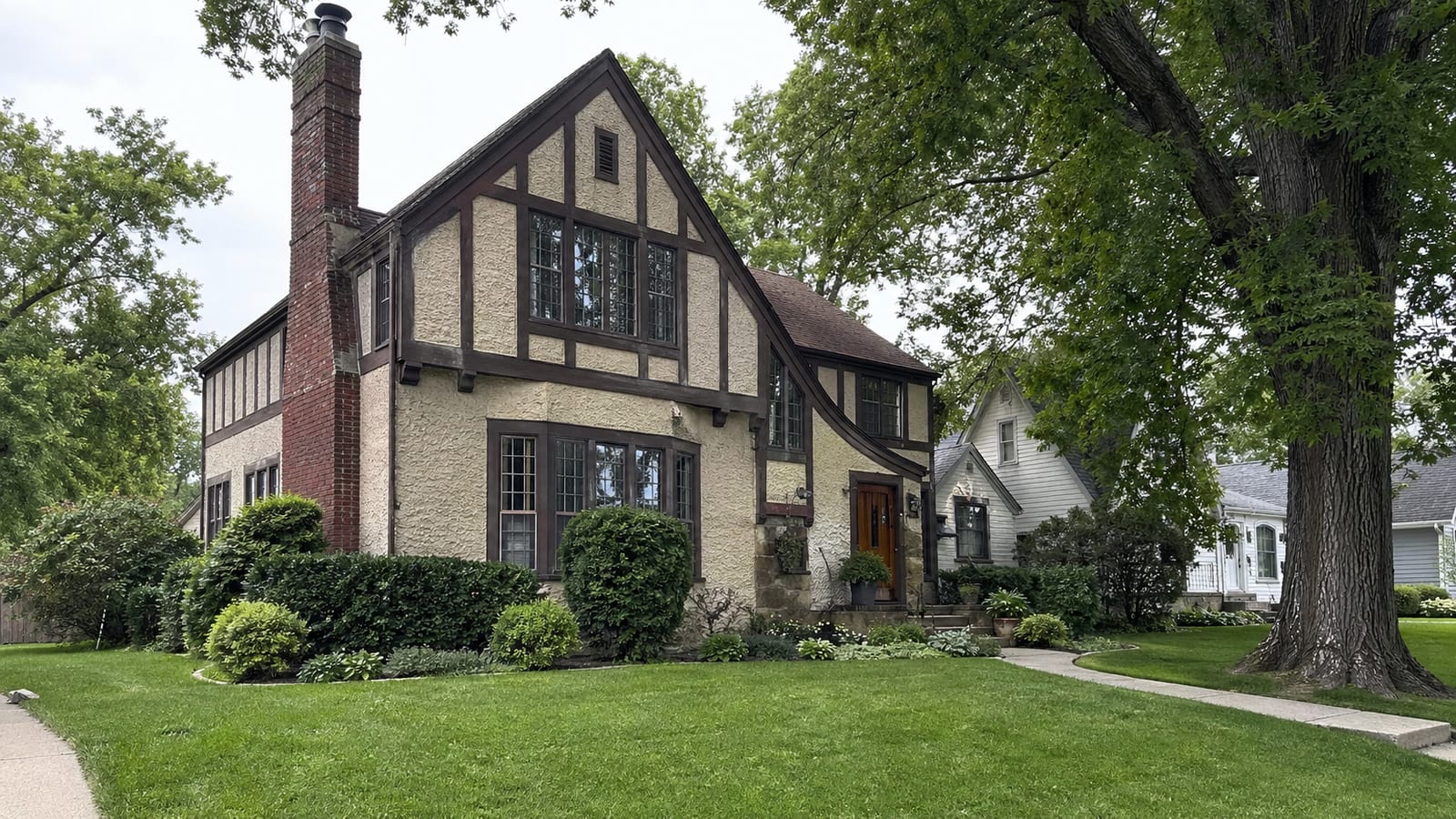 Residential neighborhood in Windom, MN — Master Certified InterNACHI home inspections by Home Inspection Fairmont MN, serving Cottonwood County and southern Minnesota.